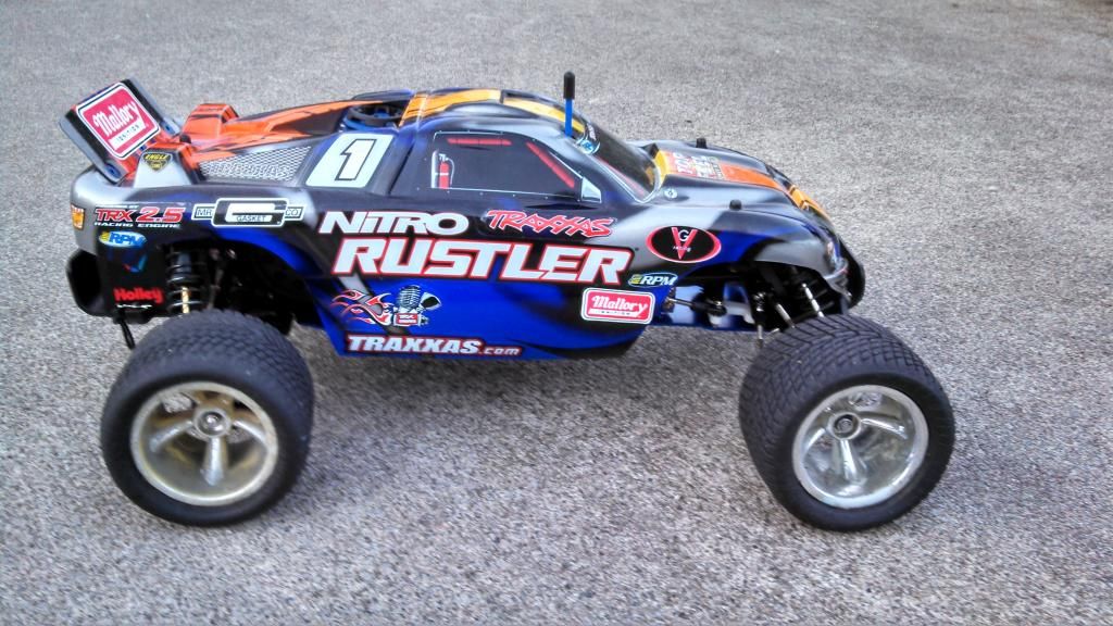 traxxas nitro rustler 2.5